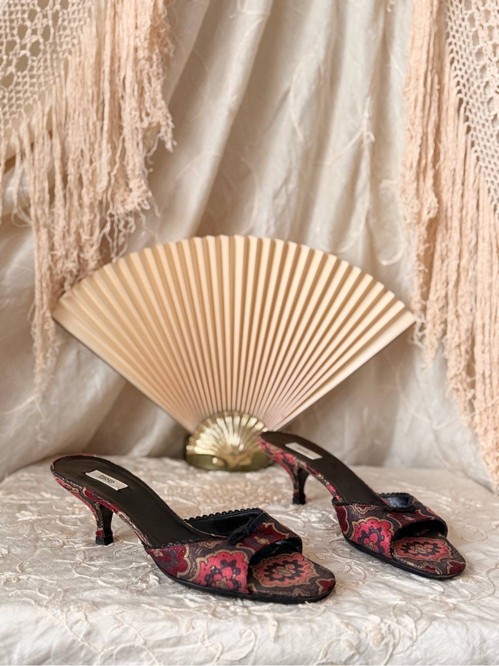 Vintage Prada tapestry Brocade Lurex Arabesque Slip-On kitten heel Mule y2k